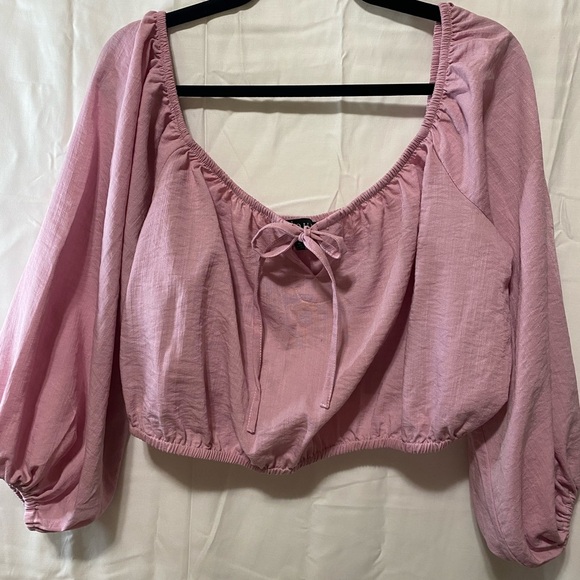 ELOQUII Pink Blouse Size L Gathered Neck on the Shoulder - Picture 3 of 6